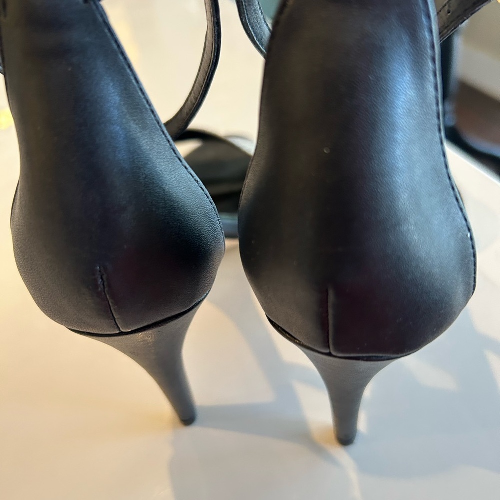 Calvin Klein Stelio’s-final markdown - Picture 5 of 6